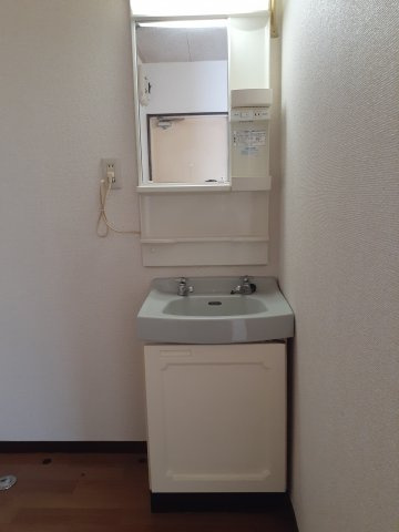 サンシティB棟の洗面所|洗面所です