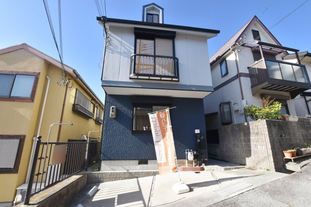 宝塚市野上5丁目中古一戸建て｜3LDK＋駐車1台可の外観|いつでも室内を見学して頂けます。見学をご希望の方はお気軽にお問い合わせ下さい。