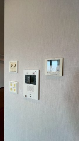 エスリード西宮甲陽園Ⅱ番館Ａｉｒｓのセキュリティ|TVモニター付きインターホン