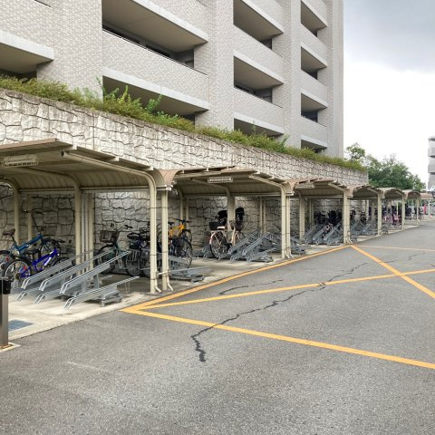 エスリード西宮甲陽園Ⅱ番館Ａｉｒｓの駐輪場|駐輪場