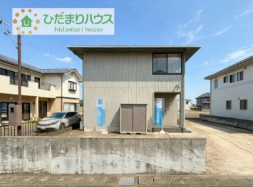 【外観】 | 下妻市平沼　中古戸建 | デザイナーズのようなお洒落な外観です(^^♪