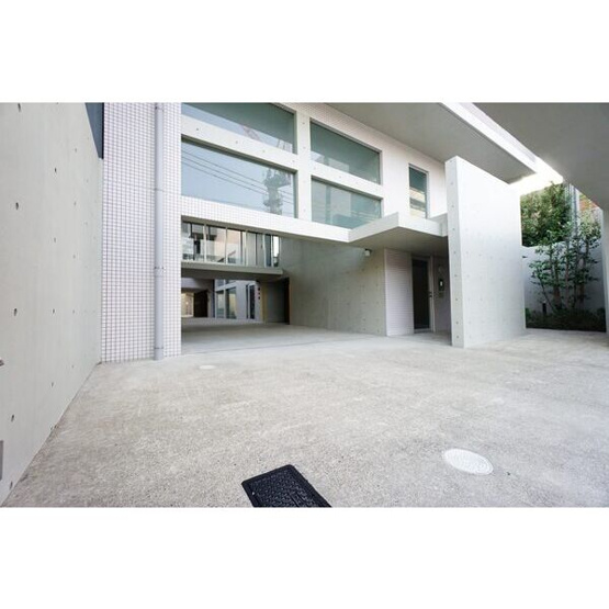 【駐車場】 | TACHIBANA BOX24