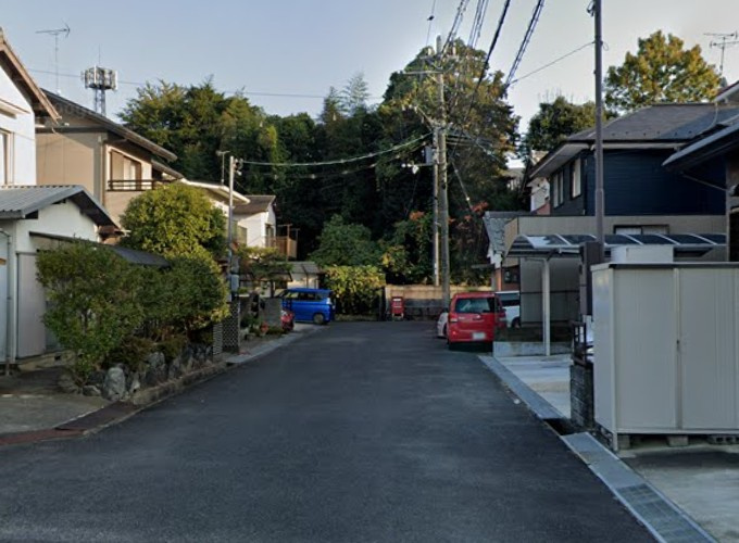 野洲市永原　売土地の前面道路含む現地写真