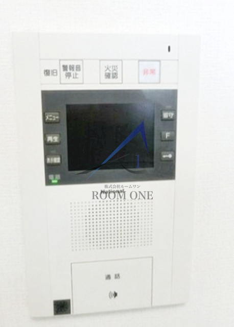 セントパレス池袋のセキュリティ|モニター付きインターホンです。