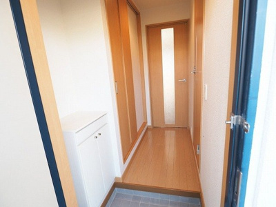 【玄関】 | グレイスヒル | 収納もある玄関です