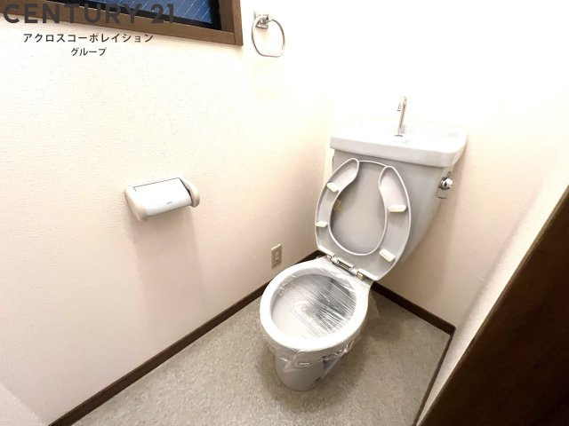 窓付きで換気しやすいです☆