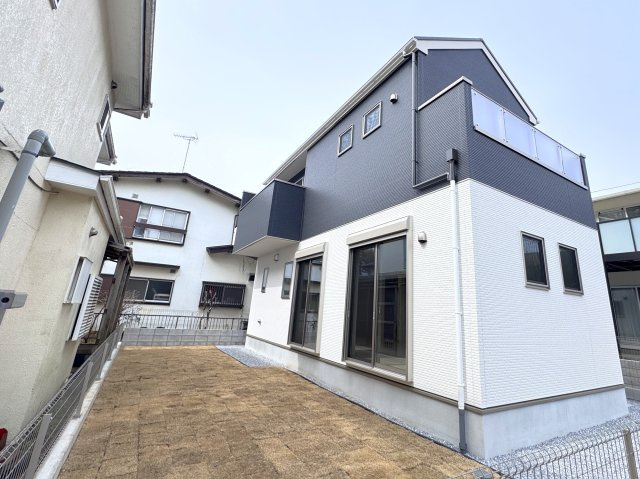 流山市富士見台１丁目新築戸建（富士見台１期）の庭|リビング前・南側庭スペース