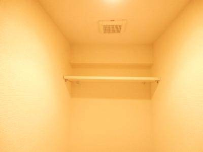 プレサンス京都東山CityLife（シティライフ）の内装|トイレ上部棚