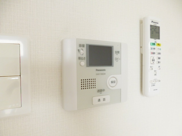 ＲＩＢＥＴＴＥＳ ＧＡＲＤＥＮのセキュリティ|モニタ付インターホンで安心です