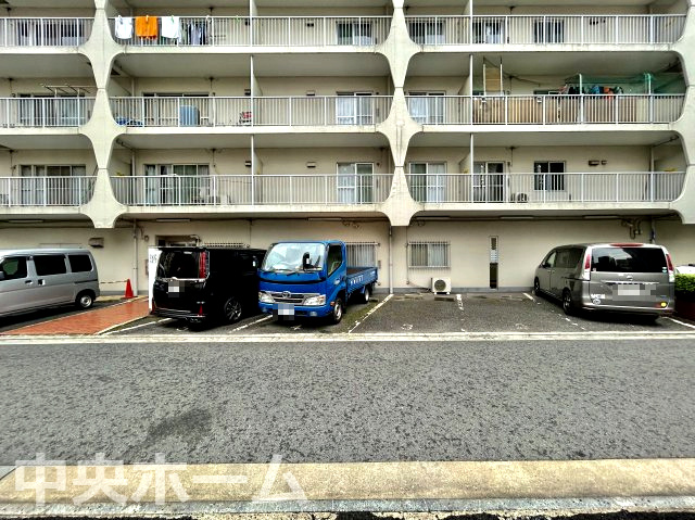 ハイコーポ松が谷の駐車場|【敷地内駐車場】最新の空き状況や費用などの詳細は担当スタッフまでお問い合わせください。