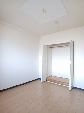 セピア辻井横小路の収納