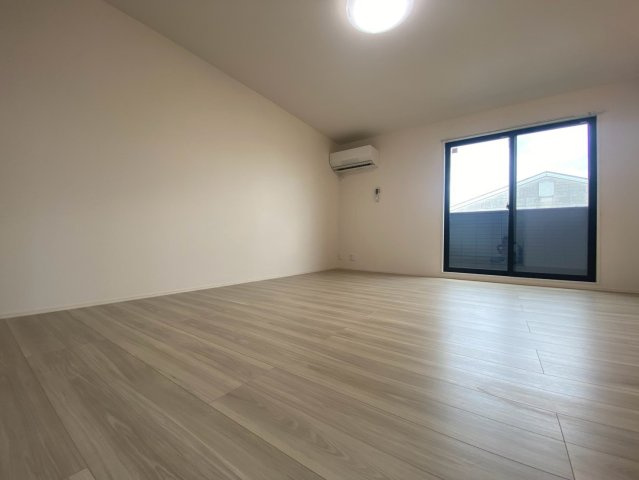 （仮称）D-ROOM高槻市寿町の居間・リビング