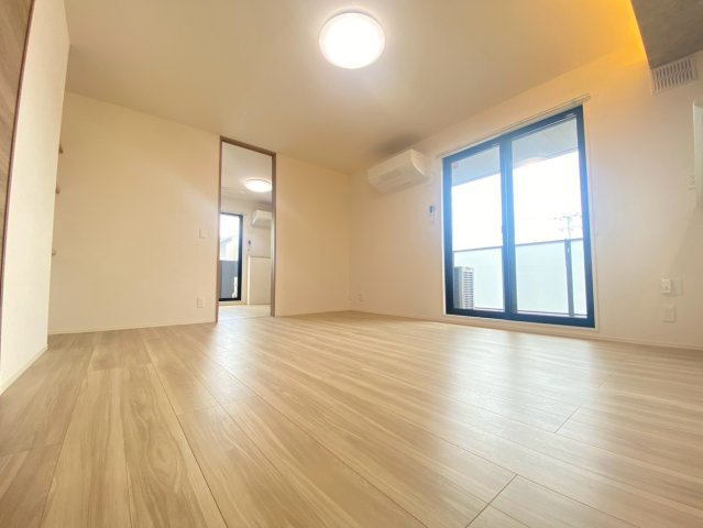 （仮称）D-ROOM高槻市寿町の居間・リビング