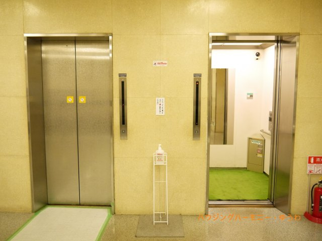 【その他共用部分】 | 古河ガーデン・マンション | エレベーター完備のため荷物が多くなっても安心。