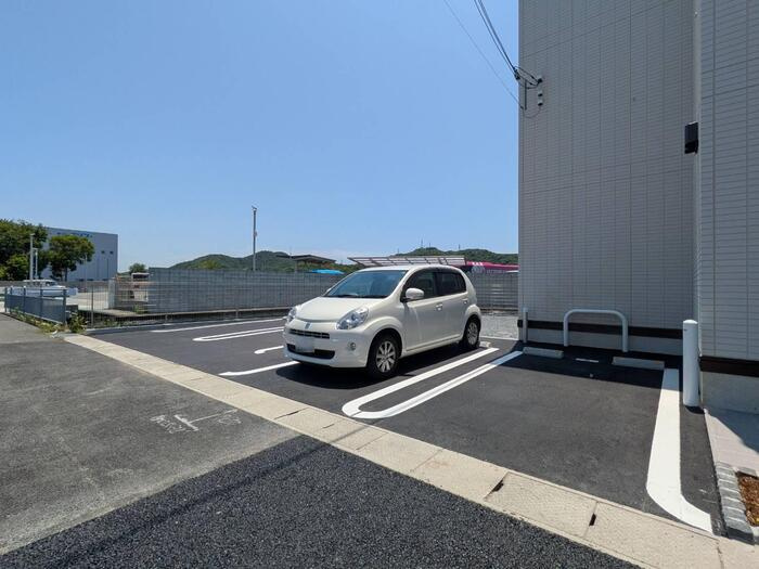 D's阿保の駐車場