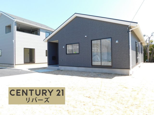 稲沢市増田南町の新築一戸建の外観|☆ラスト１棟☆　　いつでも見学出来ます♪♪（お問合せ当日、平日、水曜、夜間でもＯＫ）　暮らしやすい動線が魅了的な平屋住宅♪　敷地１１６．１０坪！　駐車６台以上ＯＫ！　広い庭付き♪