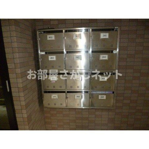 ジュネスＭのエントランス|メールボックス