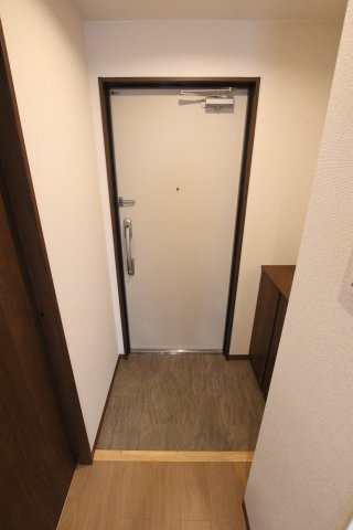 【玄関】 | ウイングス白鷺