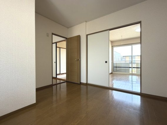 ボヌール八橋Ａのキッチン|DK6帖