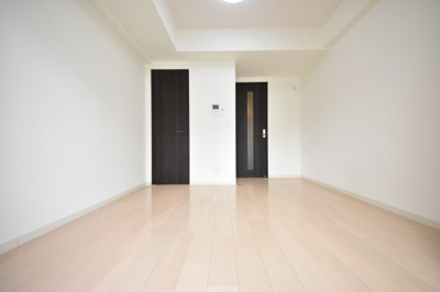 【居間・リビング】 | エステムプラザ神戸三宮ルクシア