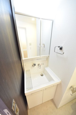 【洗面所】 | エステムプラザ神戸三宮ルクシア