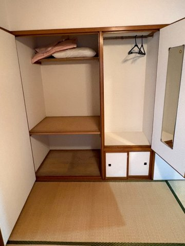 柳町3-15貸家の収納
