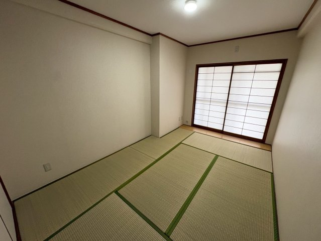 ダイアパレス名谷の和室|便利な和室です