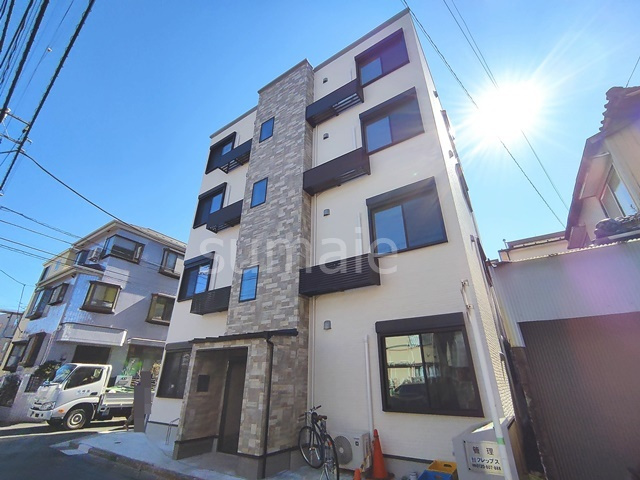 クレディ西小岩のエントランス|外観です。