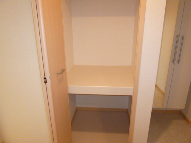 グレイスＫＩＫＫＡＷＡの収納|廊下収納