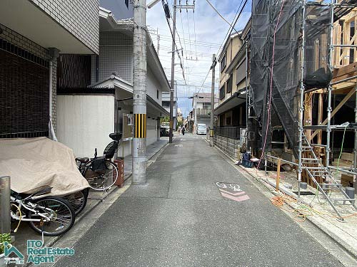 上京区寺今町 新築戸建(C号地)の前面道路含む現地写真