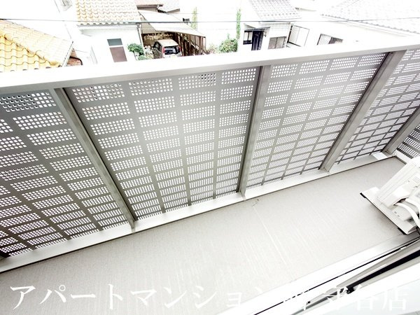 ルミエールKⅤⅡのバルコニー