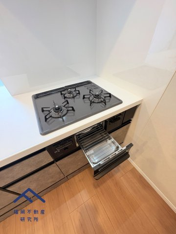 アンピール比恵南のキッチン