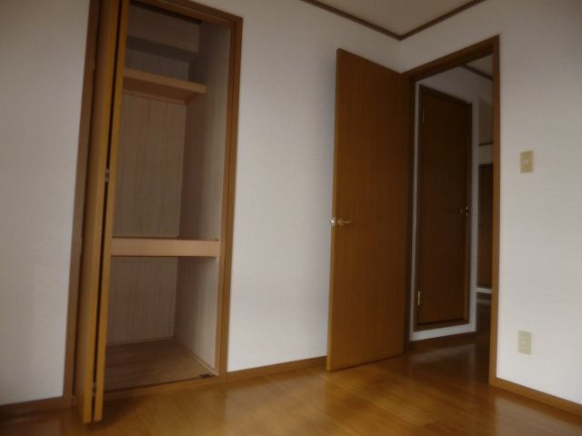 アルトピアーノの洋室
