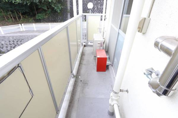 ビレッジハウス宮ヶ迫1号棟のバルコニー|ビレッジハウスの同一物件・同一タイプの間取りの写真です