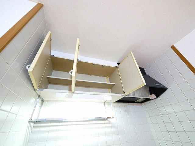 プレミール加茂Ａのキッチン|きれいなキッチンです