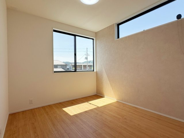 有田市宮原町新町　新築一戸建ての洋室