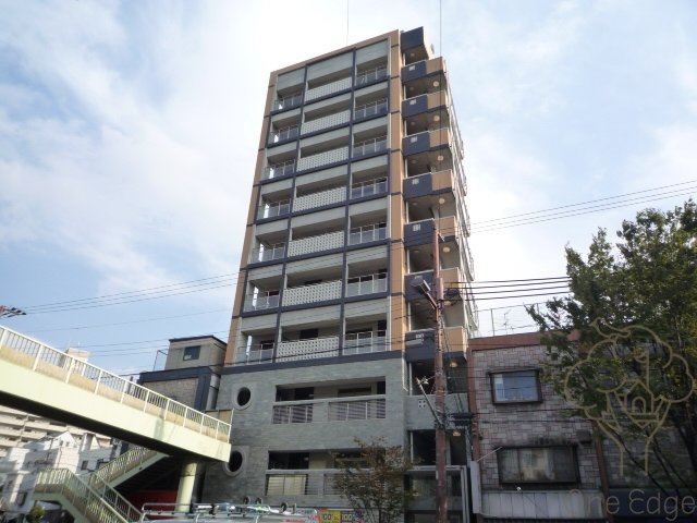サクセス天神橋フロントの外観