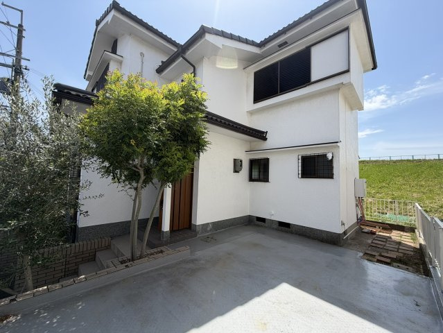 泉南郡熊取町大久保南5丁目貸家