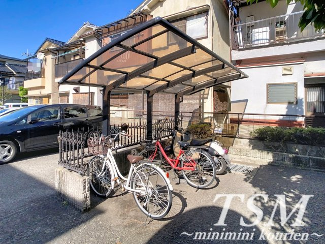 クイーンズコート　Ｃ棟のその他共用部分|敷地内駐輪場