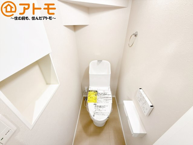 【トイレ】 | 藤枝市前島1丁目1期　新築戸建　全1棟 | 毎日使うトイレだからこそ機能性を重視したいですよね！温水洗浄便座で快適な時間をお過ごしください♪
