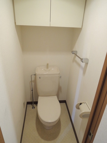 横浜市南区永楽町１丁目の賃貸マンションのトイレ