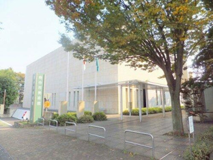 府中市美術館まで264m