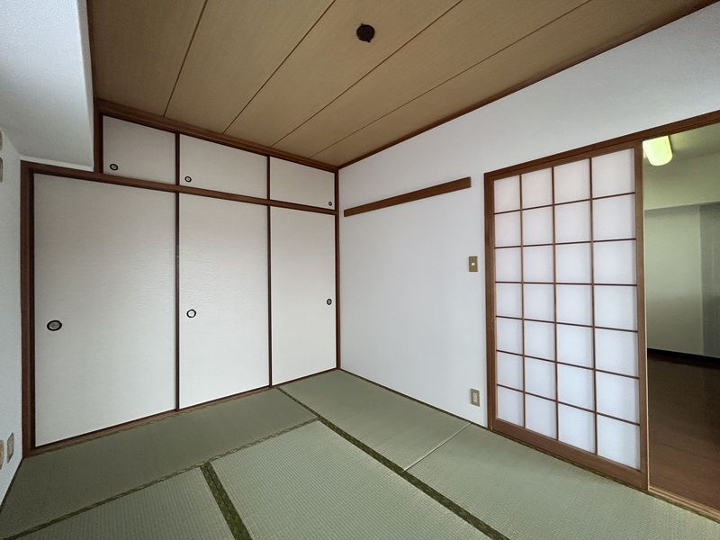 トーカンマンション六本松の寝室