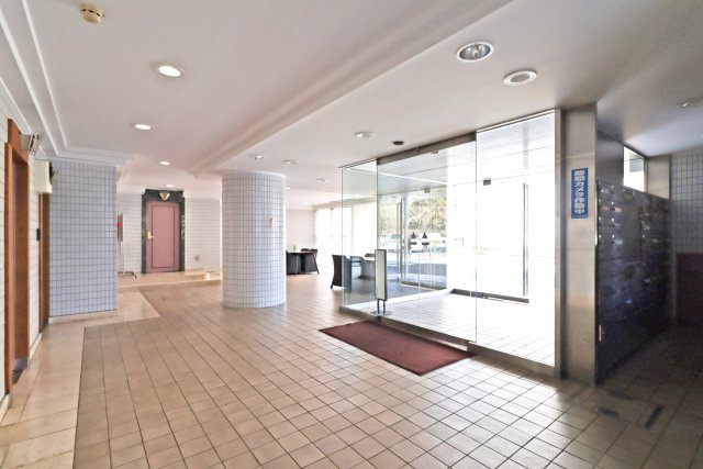 ライオンズマンション平和台第３のエントランス|ライオンズマンション平和台第３：「平和台」駅徒歩８分！