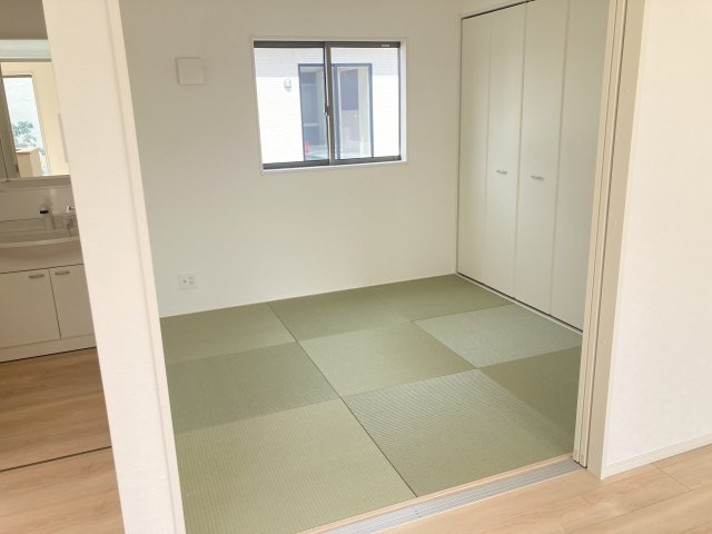 クレイドルガーデン高崎市足門町第9　2号棟の和室|1階和室です