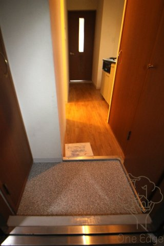 AD天神橋の玄関