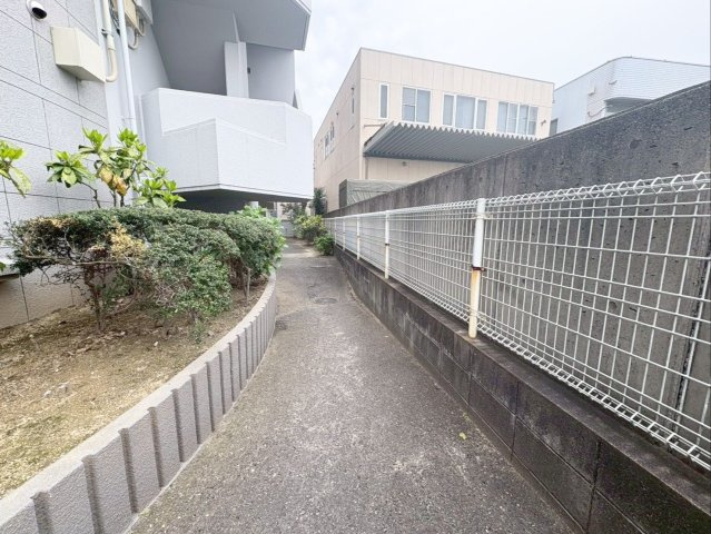 ラポール板付のその他共用部分|共用通路（外）