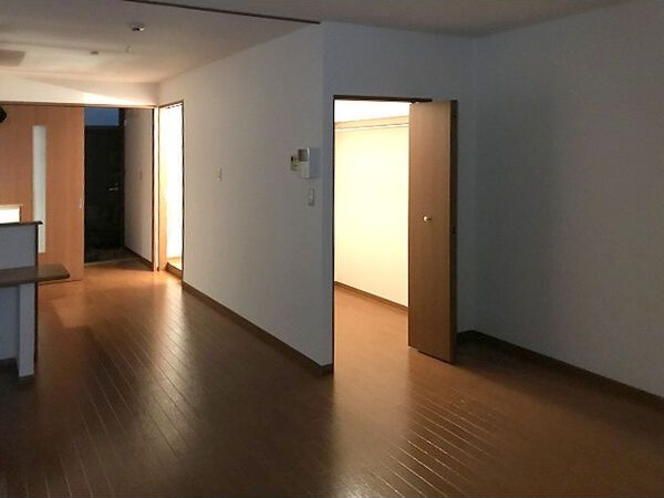 サンシャインヒルズミヨシCの収納
