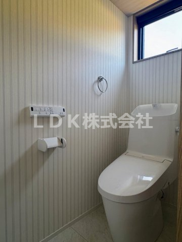 【トイレ】 | 未入居戸建／ふじみ野市上福岡３丁目（全1棟） | 2F／トイレ／温水洗浄付き