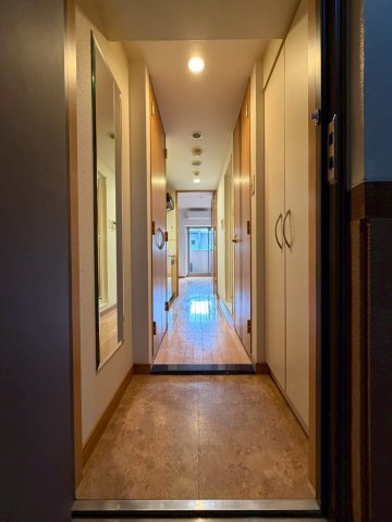 プレサンス心斎橋タイミックスの玄関